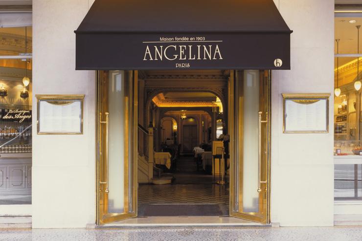 Entrée d'Angelina rue de Rivoli