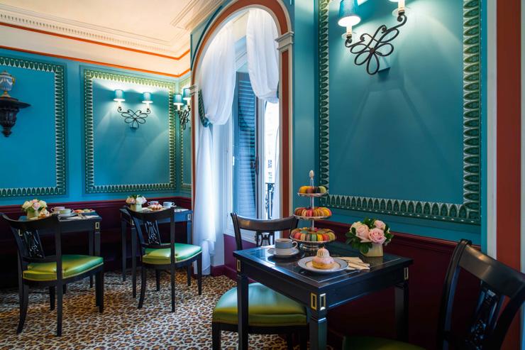 Ladurée - Intérieur du salon de thé