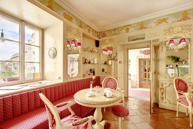 Intérieur du Barocco Veneziano Café