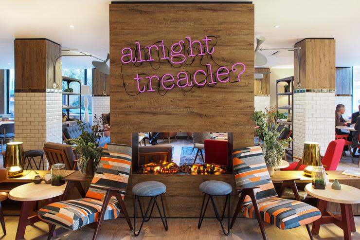 Qbic London City Hotel - Lobby