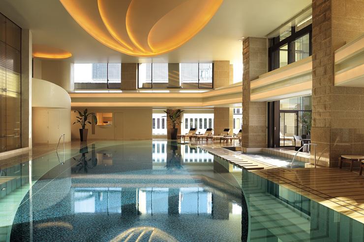 Peninsula Tokyo - Piscine