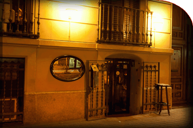 Les Gens Que J'aime - Entrée du bar dans L'Eixample