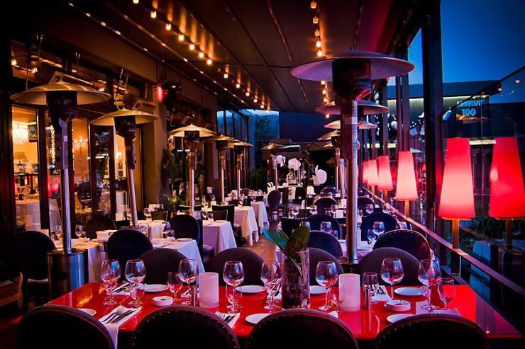 Reina - L'un des restaurants du complexe