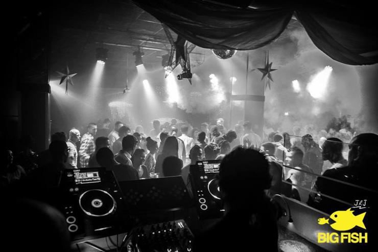 Club Aquarium - Clubbing 