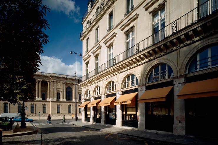 Extérieur du Fumoir en journée