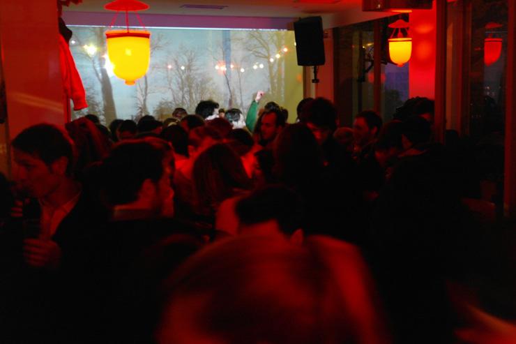 Foule compacte sur le dancefloor du Rosa Bonheur