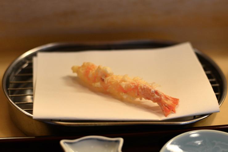 Tempura servi chez Raku-tei