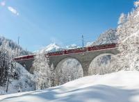 Suisse : le fabuleux voyage en train à bord du Bernina Express