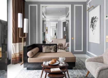Le Nolinski, nouveau boutique-hôtel ultra sophistiqué, entre le Louvre et l’Opéra