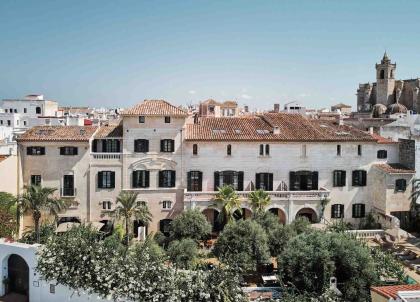 Faustino Gran : une nuit à Minorque dans un palais du XIVe siècle