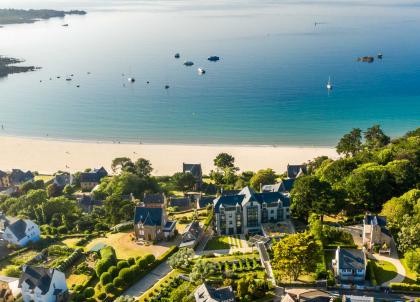 Bretagne : les plus beaux hôtels et manoirs sur la Côte de granit rose