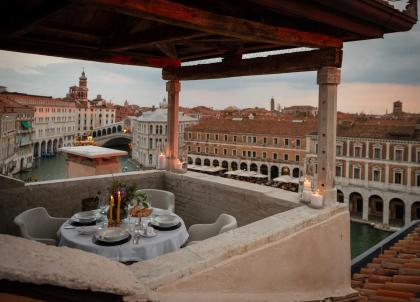 On a dormi à The Venice Venice, un palais revisité en hôtel post-vénitien 