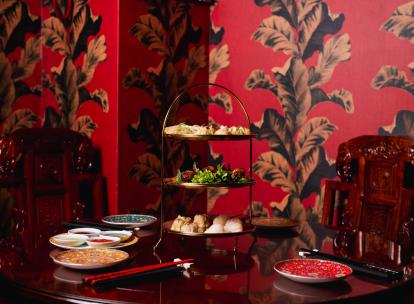 On a testé le nouveau restaurant chinois Wukong the Grand Master, en immersion complète dans le cinéma chinois.