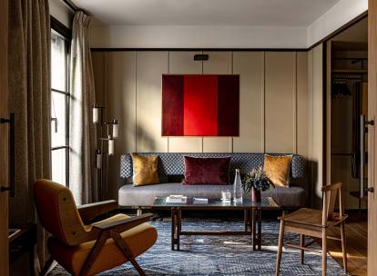 Pause spa-taculaire : top des hôtels avec spa proches de l’Arc de Triomphe