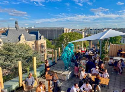 On monte sur La Canopée, le rooftop du Beffroi de Montrouge