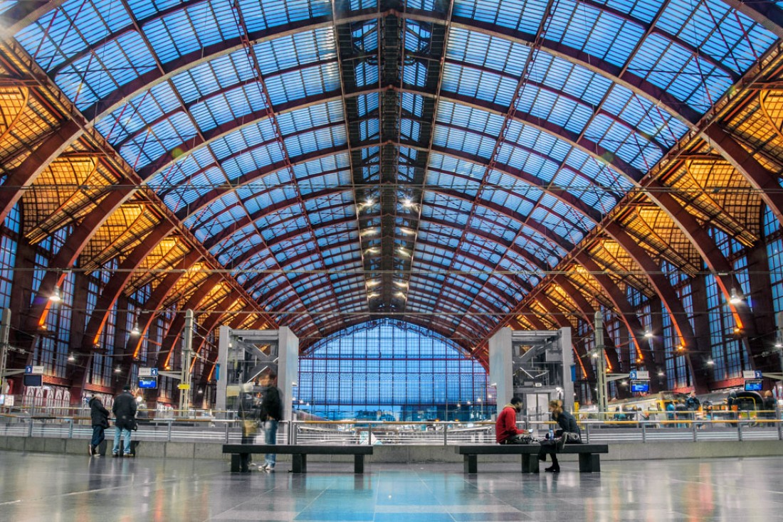 La grandiose Gare Centrale d'Anvers © CC ##Stijn Hosdez @@https://flic.kr/p/hjSTQv