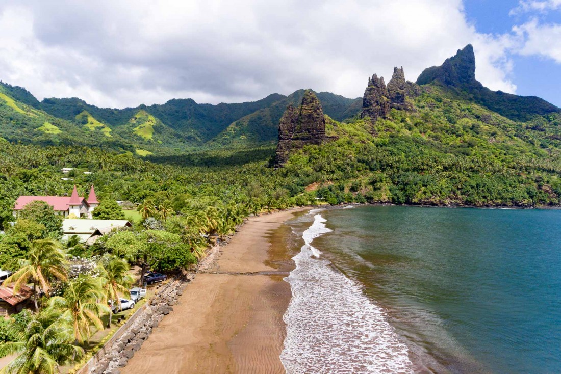 Hatihe'u est un village de Nuku Hiva, dans les îles Marquises © DR
