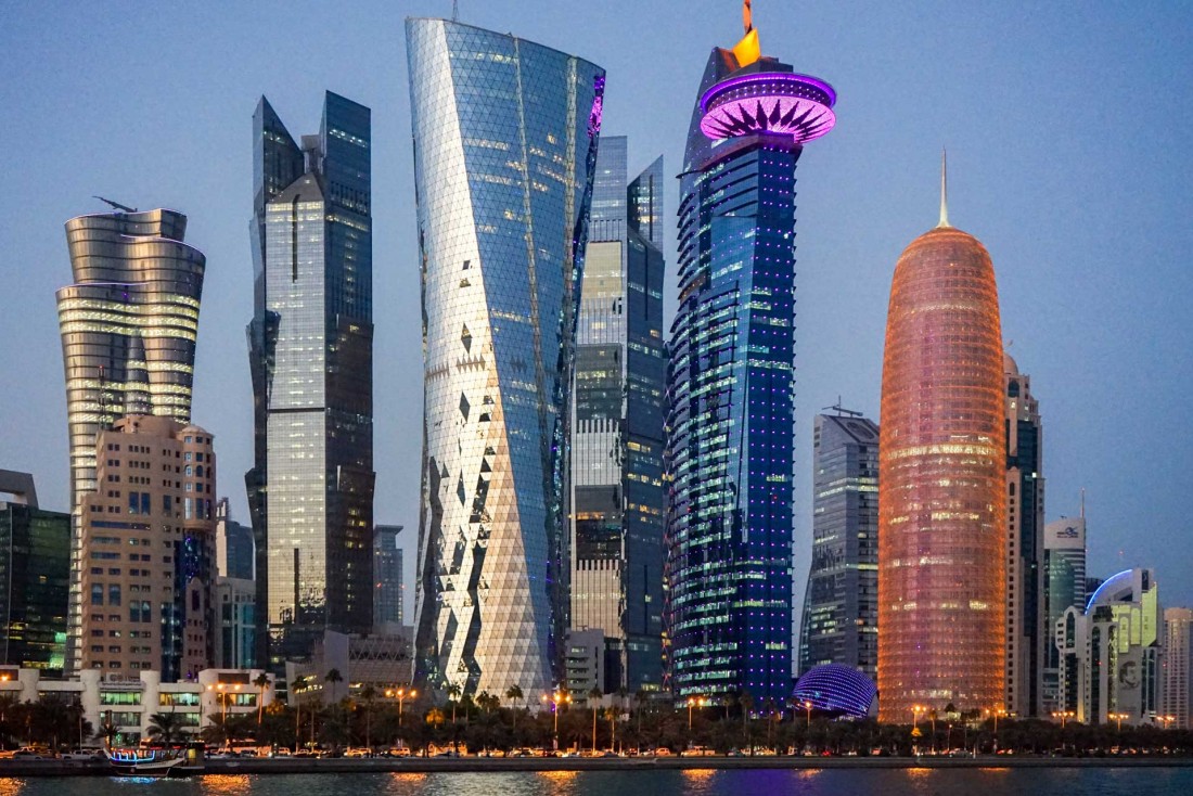 La célèbre skyline de Doha, peu après le coucher du soleil © YONDER.fr