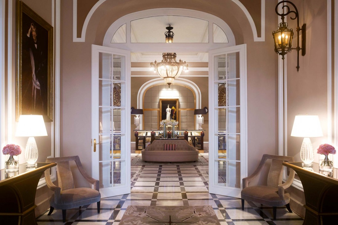 Décor palatial à l'intérieur de l'Hotel Maria Cristina © DR