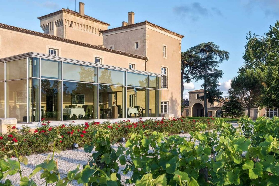 La verrière du restaurant Lalique au Château Lafaurie Peyraguey dans le bordelais © AgiSimoes RetoGuntli