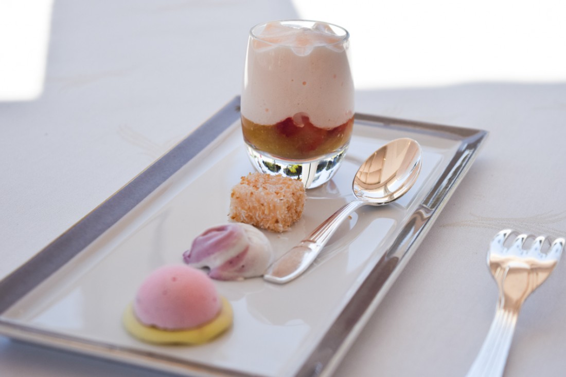 Mignardises (Christian Sinicropi à La Palme d'Or) © Yonder.fr