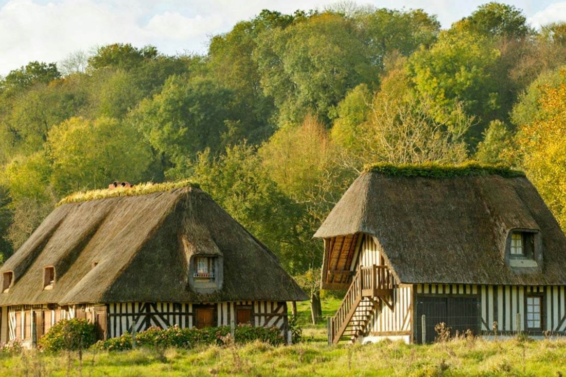 Les colombages du Pays d’Auge donnent à la région son atmosphère tranquille et authentique © Gregory Wait
