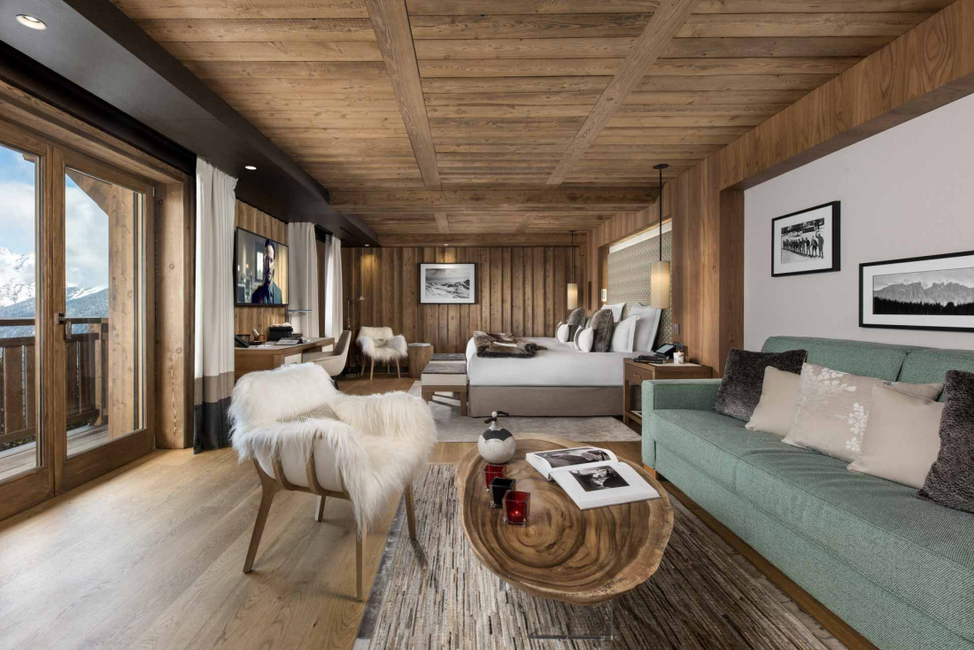 Hôtel Barrière Les Neiges | Prestige Junior Suite © Marc Berenguer