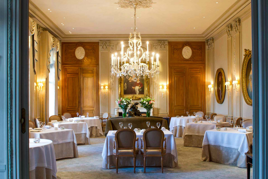 Le fastueux décor néoclassique du Restaurant Le Parc au Domaine Les Crayères © Anne-Emmanuelle Thion