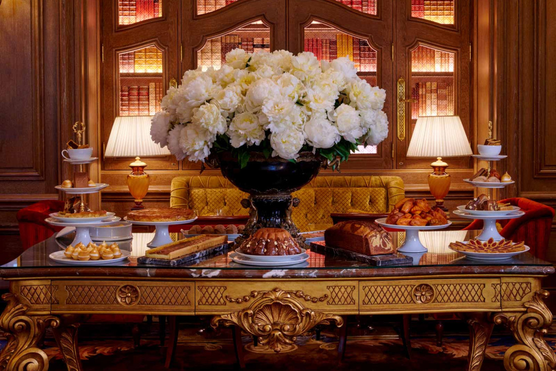 Thé à la française - Salon Proust - Ritz Paris © Bernhard Winkelmann