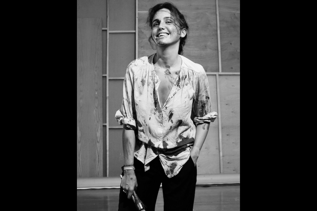 Portrait d'Ara Starck par Jean-Baptiste Mondino.