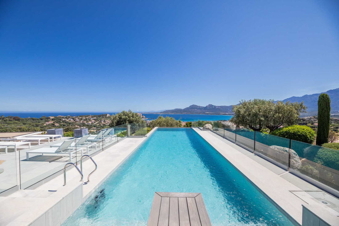 La Villa Marion par Gloma, l'une des plus belles villas à louer en Corse © ramses_photo