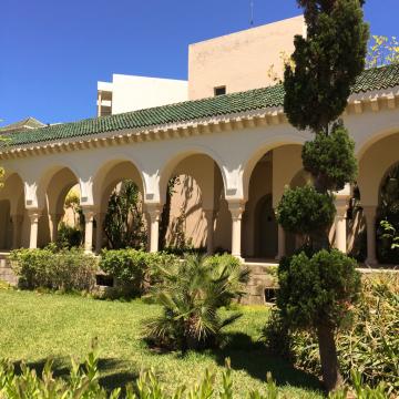 Une inspiration que l’on retrouve également à l’extérieur de l’hôtel…| © Yonder.fr Une inspiration que l’on retrouve également à l'extérieur de l’hôtel…| © Yonder.fr