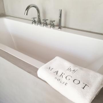 Dans la salle de bain | © Yonder.fr Dans la salle de bain | © Yonder.fr