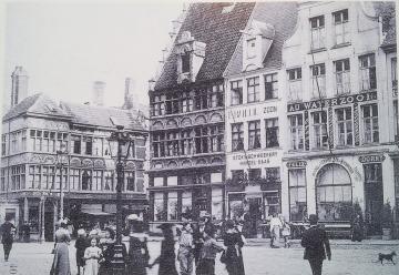 La façade du restaurant "Au Waterzooi" de Felix Dorny, dans son état avant 1913.