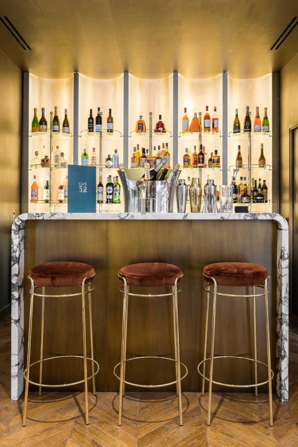 Hôtel Grand Powers - Café 52, bar