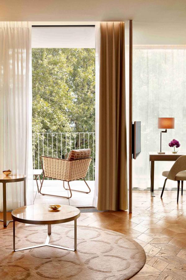 The Fontenay Hamburg - Deluxe Room