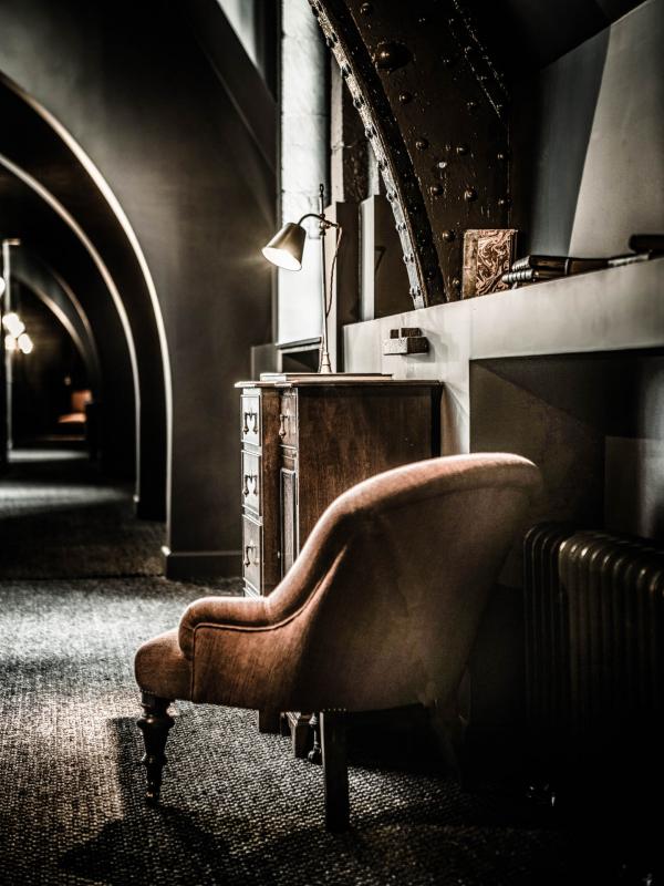 1898 The Post - Détails de décoration.