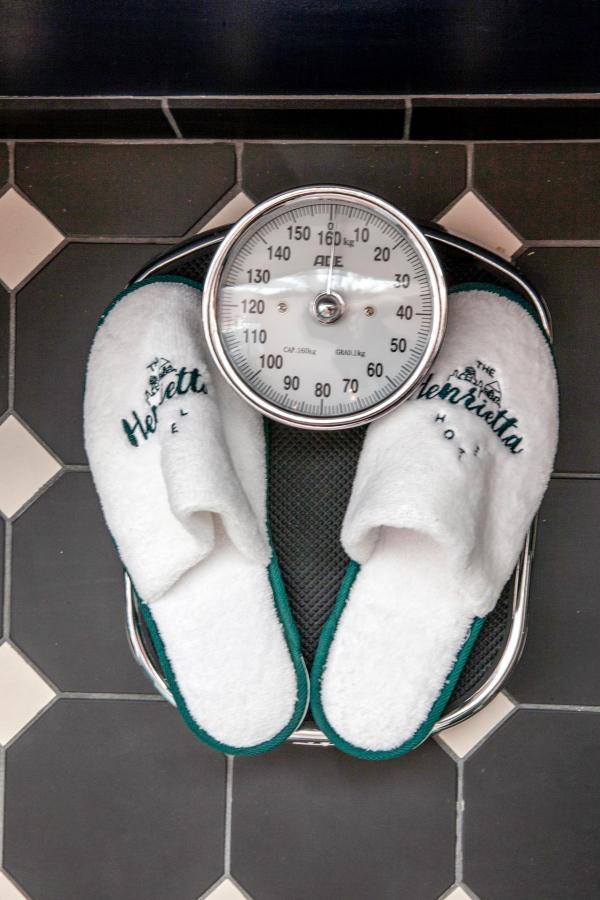 Henrietta Hotel - Chambre - Salle de bain