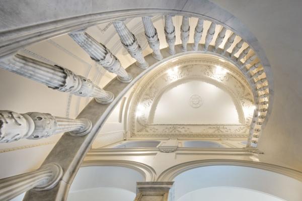 Mercer Sevilla - Escalier d’époque © Mercer Sevilla Mercer Sevilla - Escalier d'époque © Mercer Sevilla