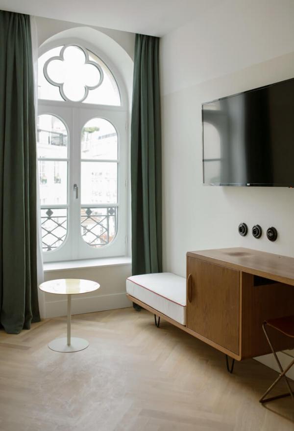 Hôtel du Sentier – Chambre © Antoine Cadot
