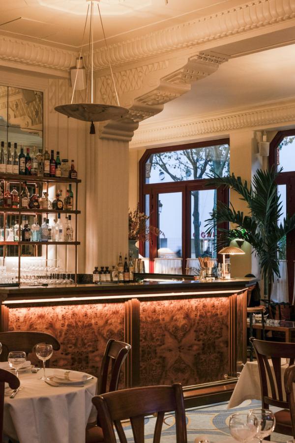 Hôtel Rochechouart Paris – Le restaurant © Ludovic Balay