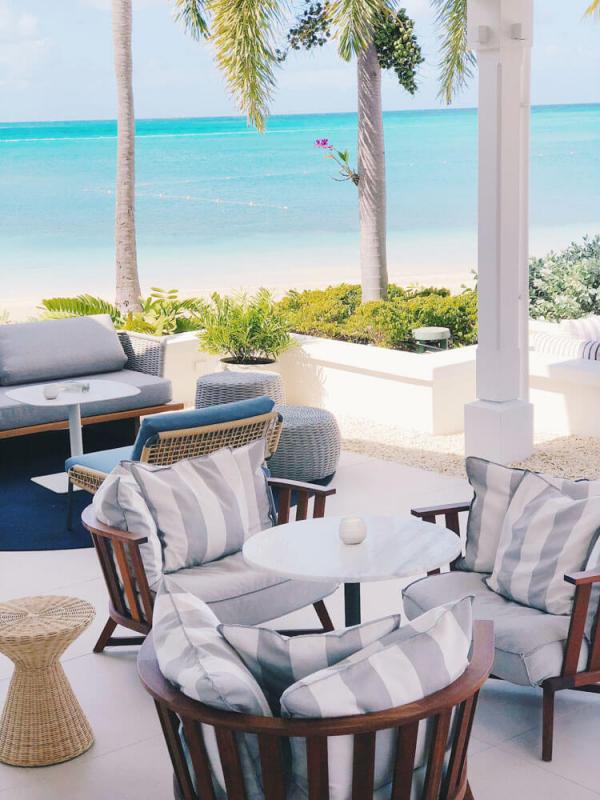 Jumby Bay Island – The Jumby Bay Bar & Lounge © DR Jumby Bay Island – The Jumby Bay Bar & Lounge © DR