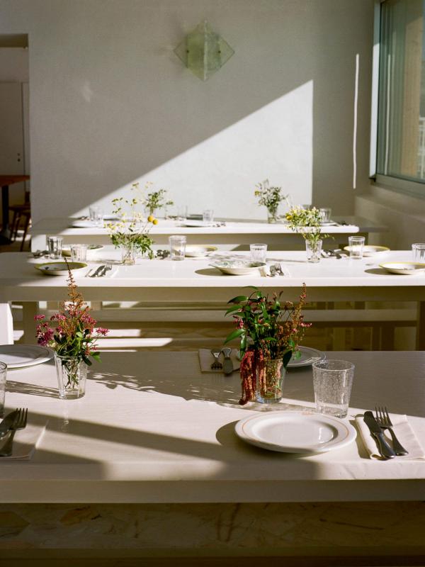 Tuba (Marseille) – Restaurant © Juliette Abitbol - Edouard Sanville Tuba (Marseille) – Restaurant © Juliette Abitbol - Edouard Sanville