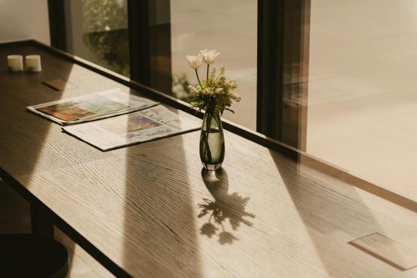 Les clients séjournent dans un cadre chaleureux fait de matériaux de grande qualité.