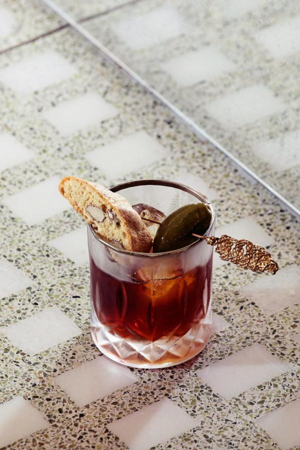 Il Palazzo Experimental, Venise - Cocktail Bar © Karel Balas Il Palazzo Experimental, Venise - Cocktail Bar © Karel Balas