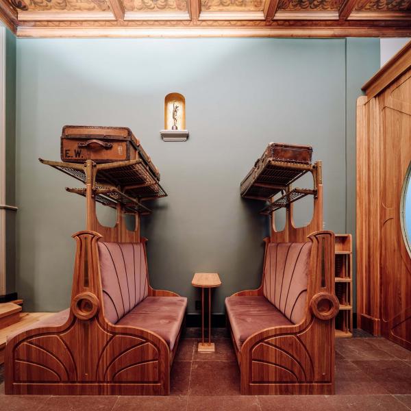 Espace commun et bibliothèque, Vista - The Heritage Room partage l’histoire des lieux et de la compagnie. 