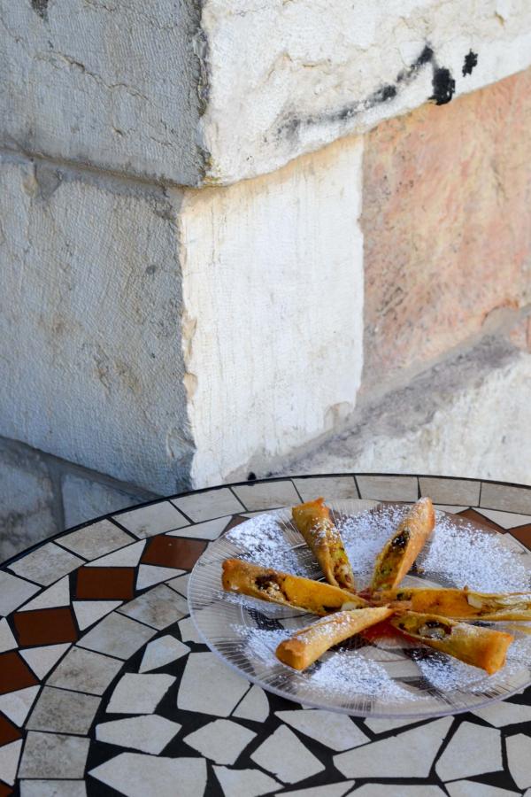 La fameuse pastilla au poulet © Mélissa Leroux