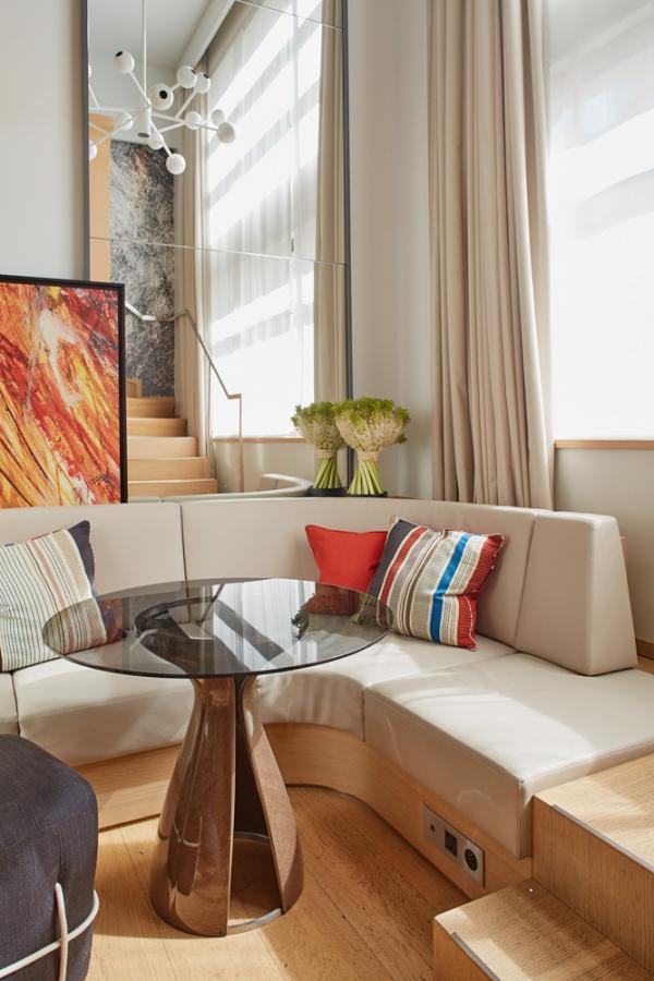 Cinq Codet — chambre © Antoine Schramm Cinq Codet — chambre © Antoine Schramm