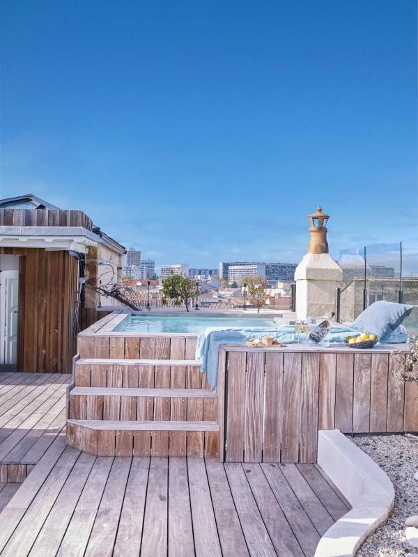 La Course Bordeaux — piscine © La Course