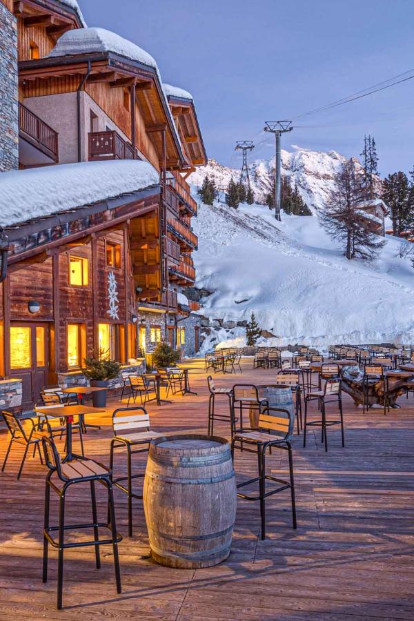 Hôtel Carlina La Plagne - extérieur © DR Hôtel Carlina La Plagne - extérieur © DR